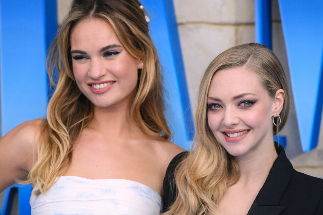 Amanda Seyfried och Lily James på premiären av <em>Mamma Mia: Here We Go Again</em>. Amanda Seyfried och Lily James