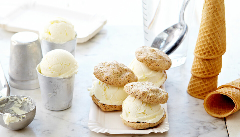 Så gör du sockerfria ice cream sandwiches