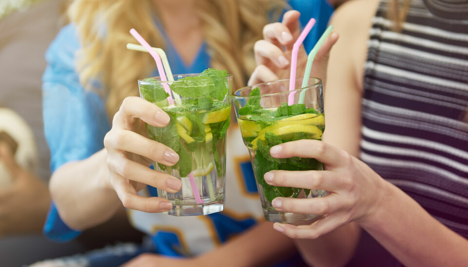 Festsugen? Så beställer du nyttigare drink i baren