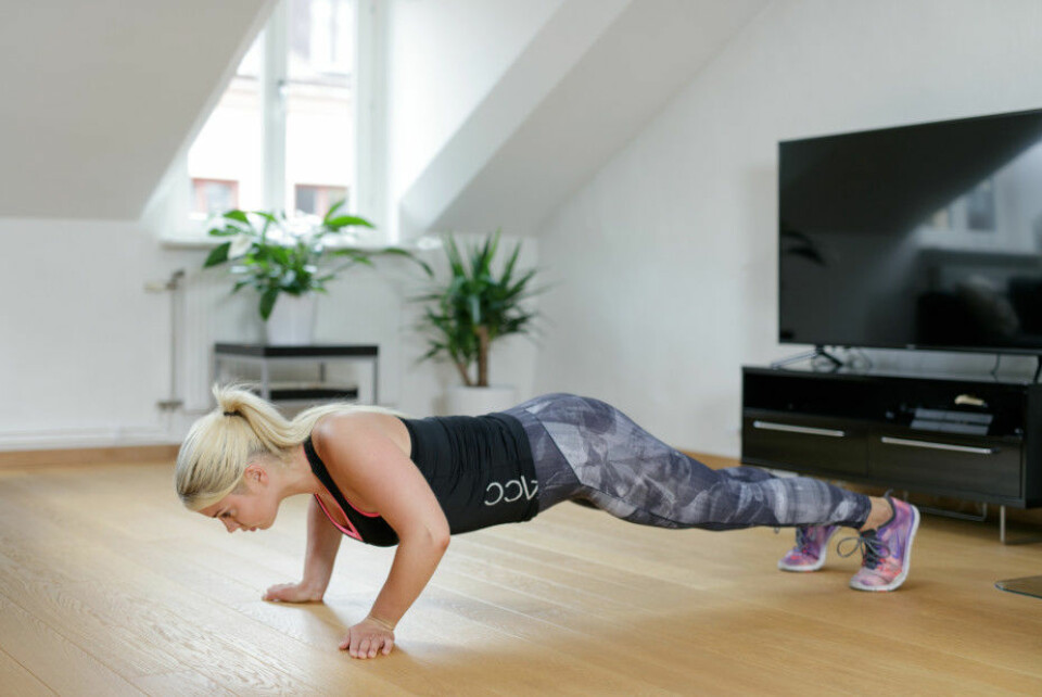 PT-Amelies effektiva hemmaträning för hela kroppen