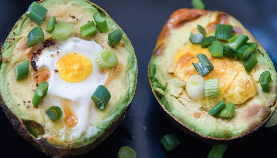 Recept: Krämiga ägg i avokado
