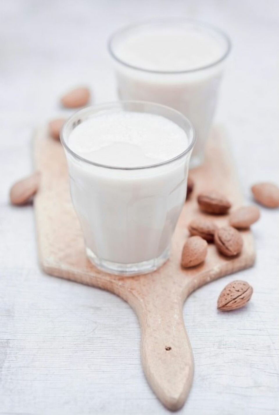 Recept: Gör din egen mandelmjölk