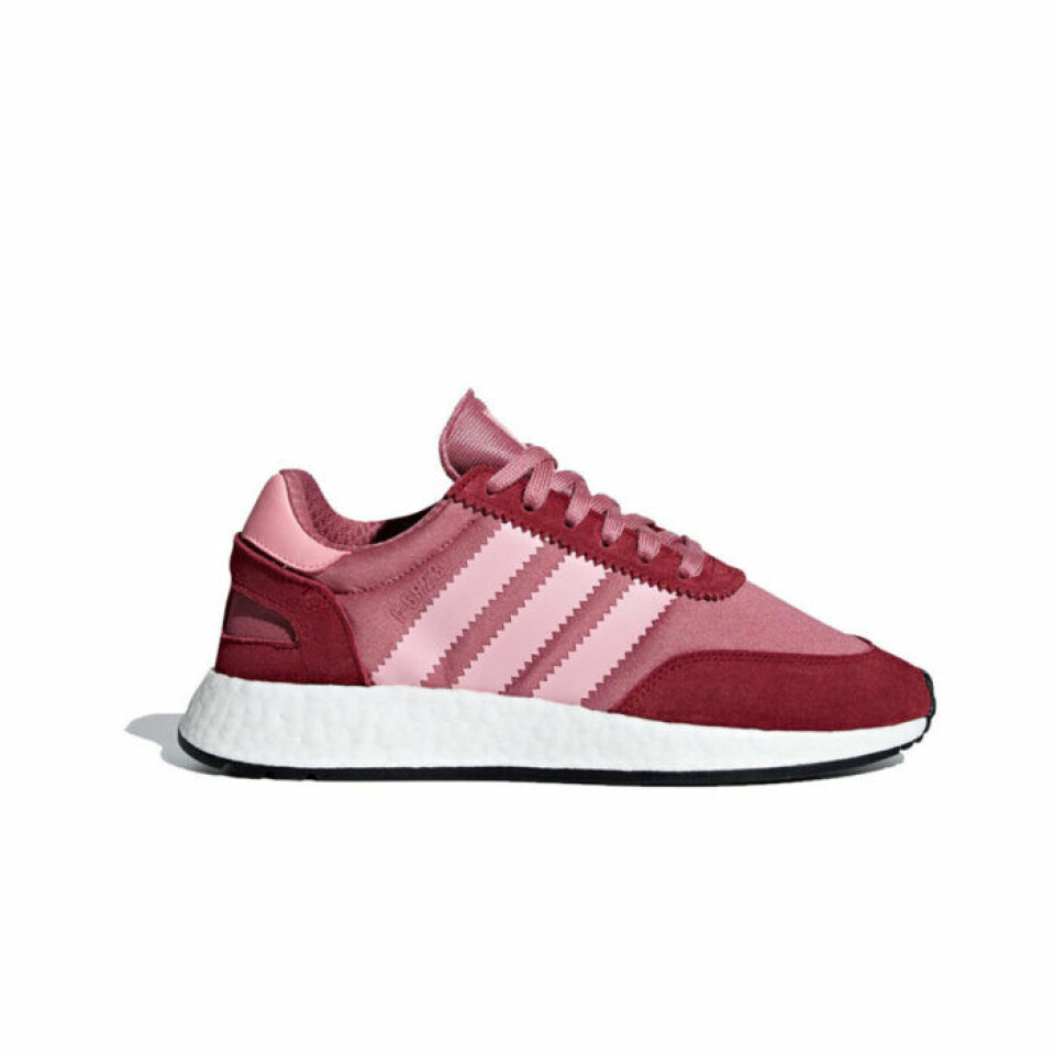 Löparskor från Adidas, 1 299 kronor.. Löparskor från Adidas, 1 299 kronor..