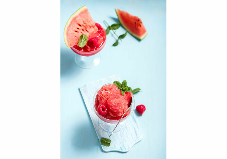 Melonshot till kräftskivan. Melonshot till kräftskivan.
