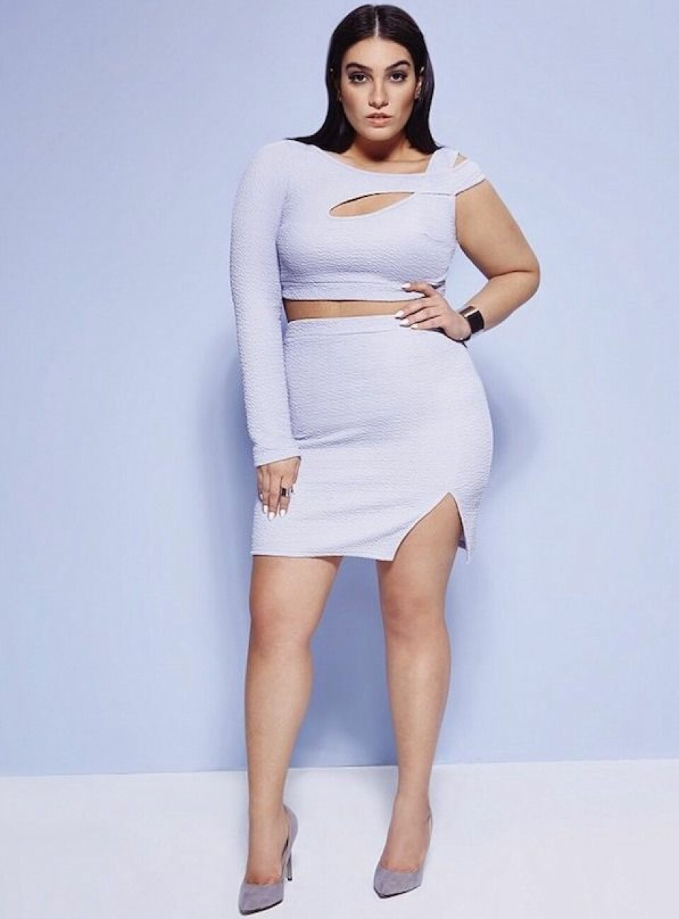 Modellen släpper klädlinje för plus size