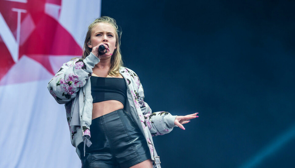 Zara Larsson på Bråvalla: 'Fuck alla kvinnohatare!'