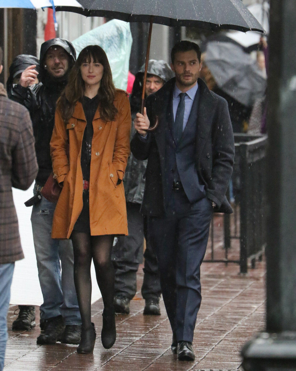 Se läckta bilder från Fifty Shades Darker