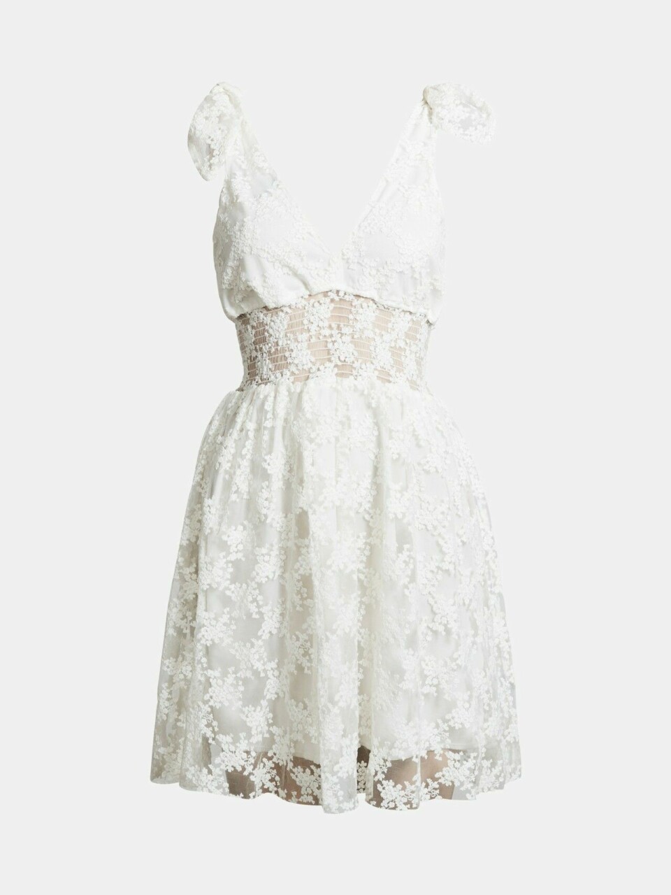 Student 2019? Snygga studentklänningar under 500 kronor