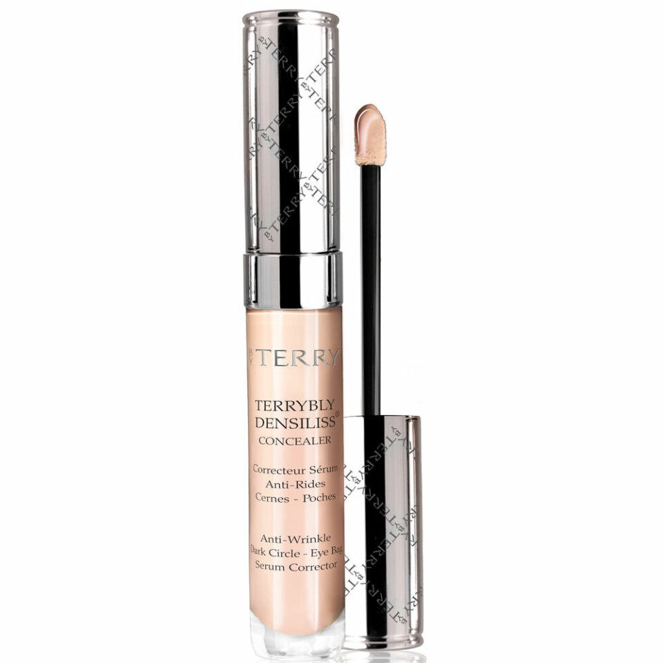 Frida Fahrman: 'Det här finns alltid i min sminkväska!'