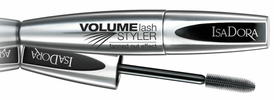 Isadoras mascara är lättapplicerad. Isadoras mascara är lättapplicerad.