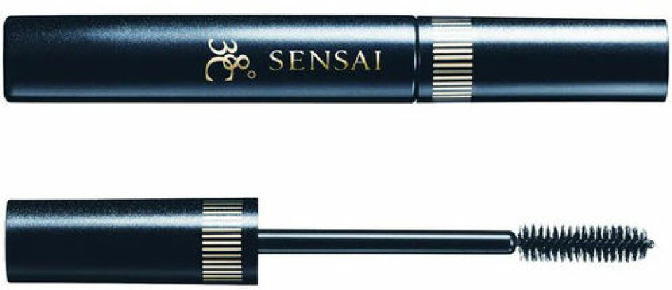 Sensai 38c mascara är vattenfast upp till 38 grader. Sensai 38c mascara är vattenfast upp till 38 grader.