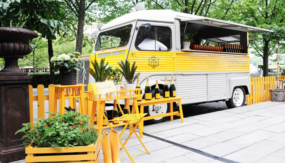 Nu kommer champagnetrucken till Sverige