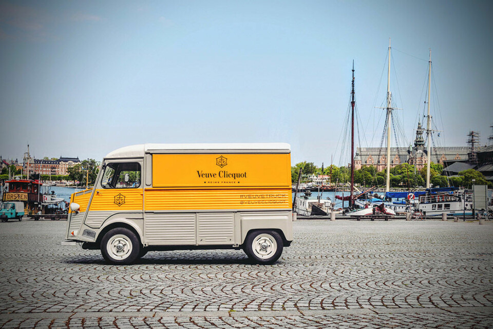 Champagnetrucken åker runt i Sverige under sommaren 2016. Champagnetrucken åker runt i Sverige under sommaren 2016.