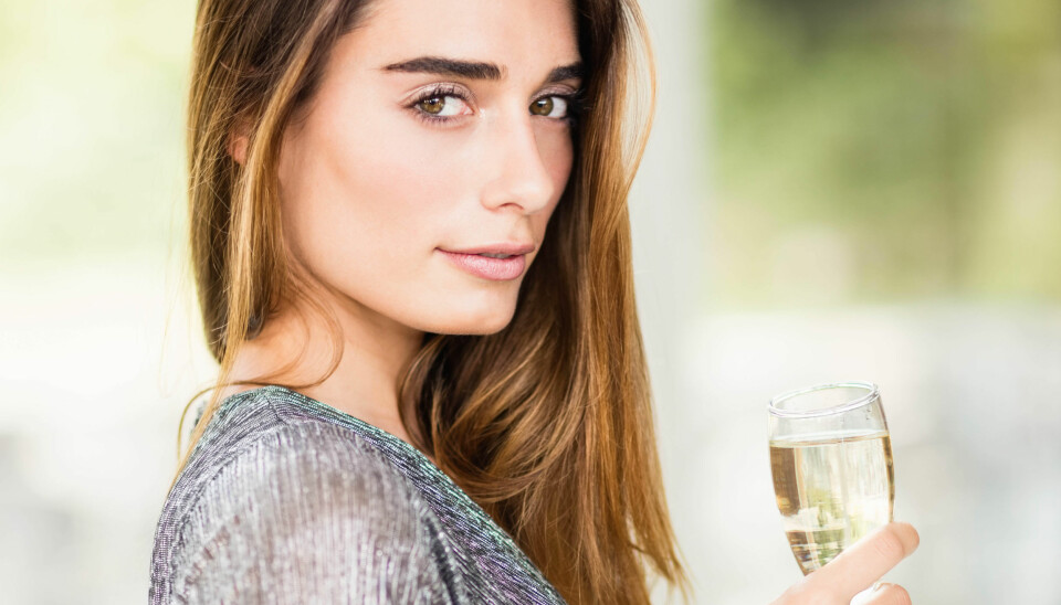 Så länge påverkar alkohol din hy