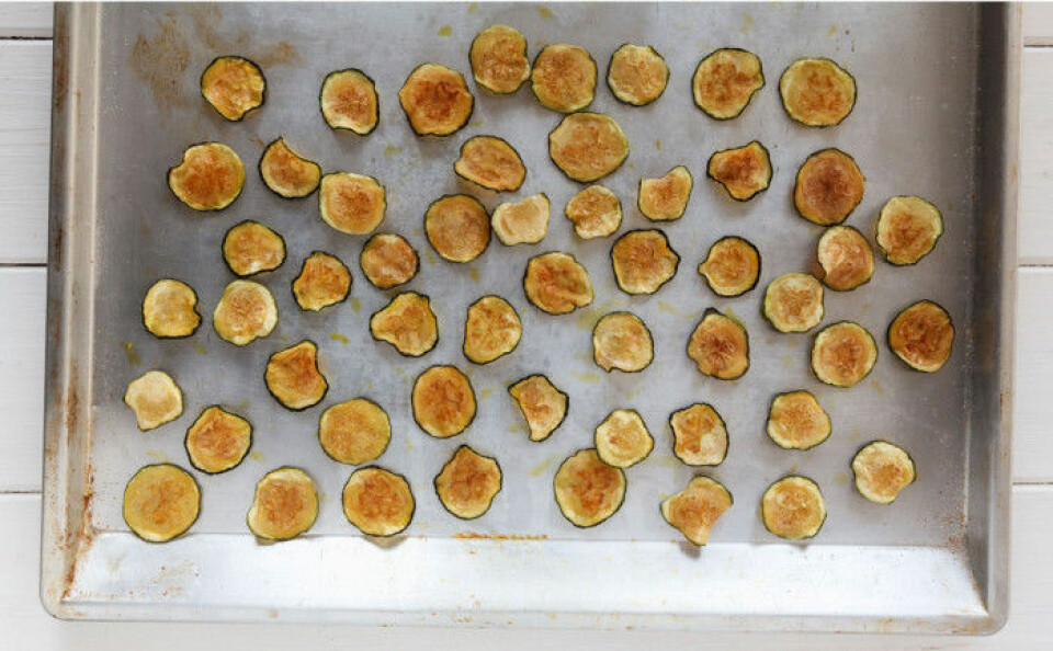 Recept: goda och nyttiga zucchinichips