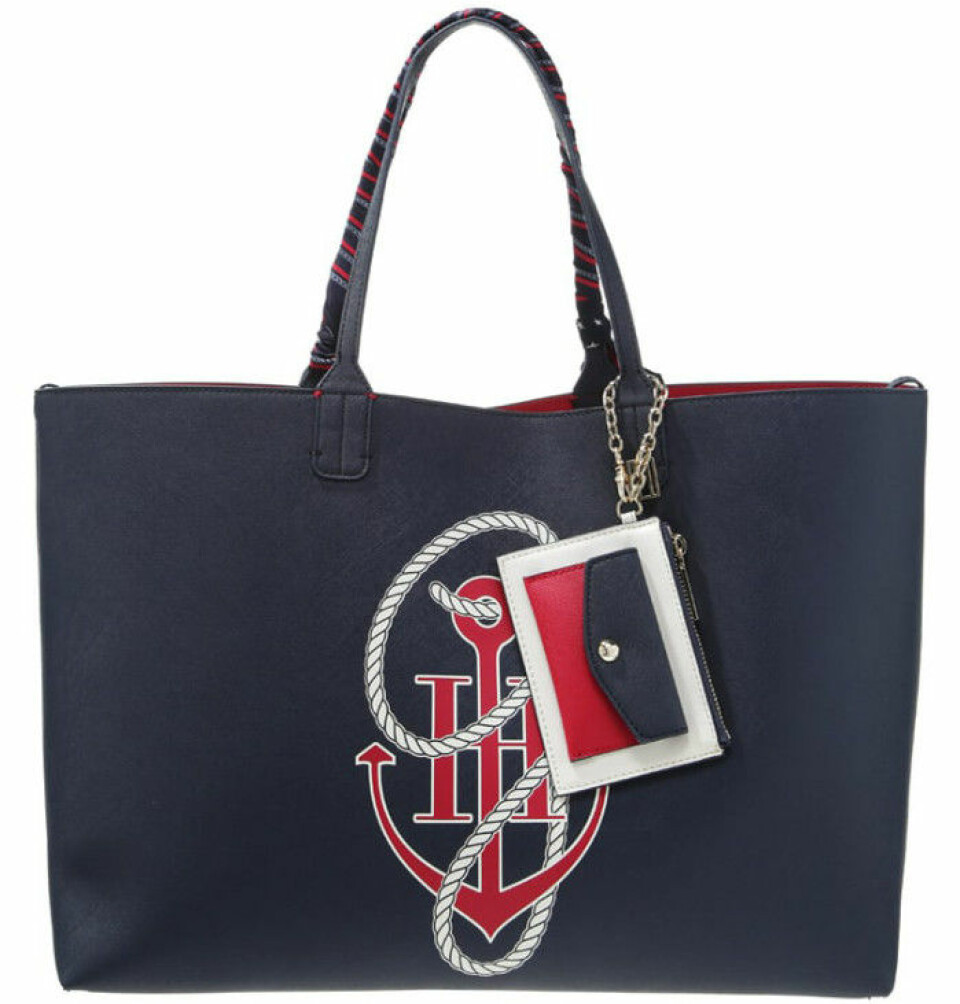 Spana in plaggen från Gigi Hadids samarbete med Tommy Hilfiger