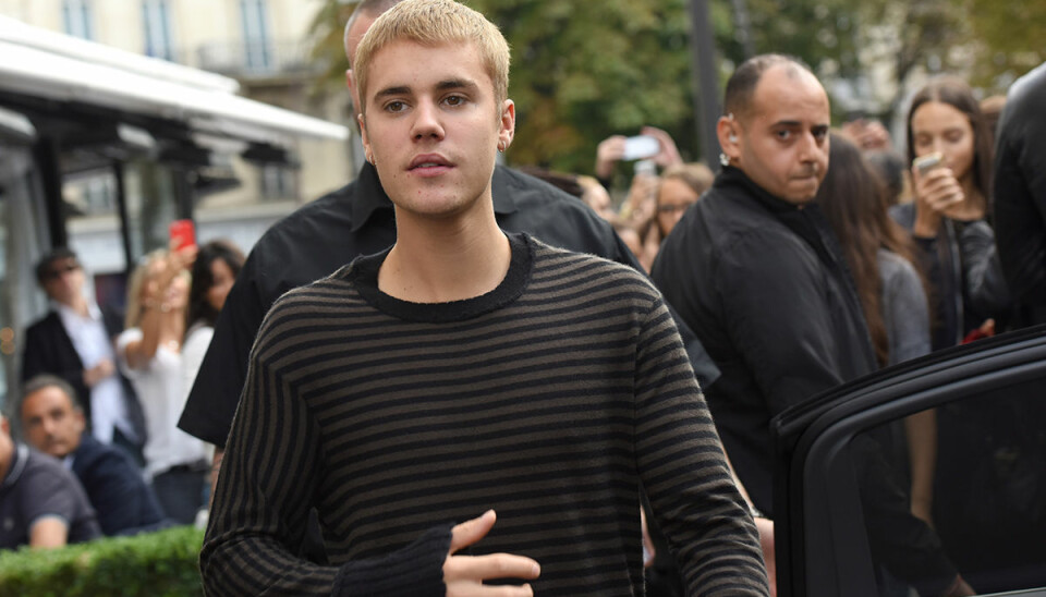 Video: Här går Justin Bieber runt på stan i Stockholm