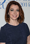 Alyson Hannigan har i intervjuer berättat att hon tror att det spökar i huset hon bor i. ”Han är väldigt vänlig. En vän till mig såg honom för första gången och sa 'jag menar inte att skrämma dig nu men jag såg just en man följa med oss ut ur huset'”.
