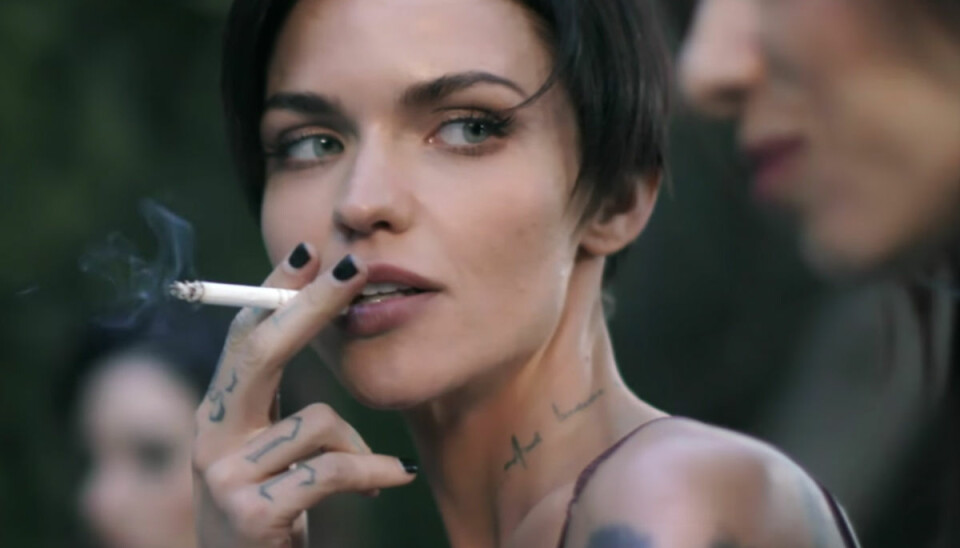 Ruby Rose i känslosam musikvideo med sin nya flickvän – se den här!