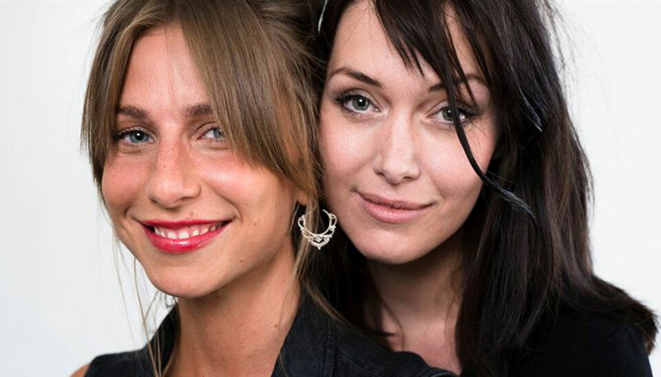 Nu lanseras När jag var 15-podden: ”Det blir många skratt och ett och annat tårat öga”