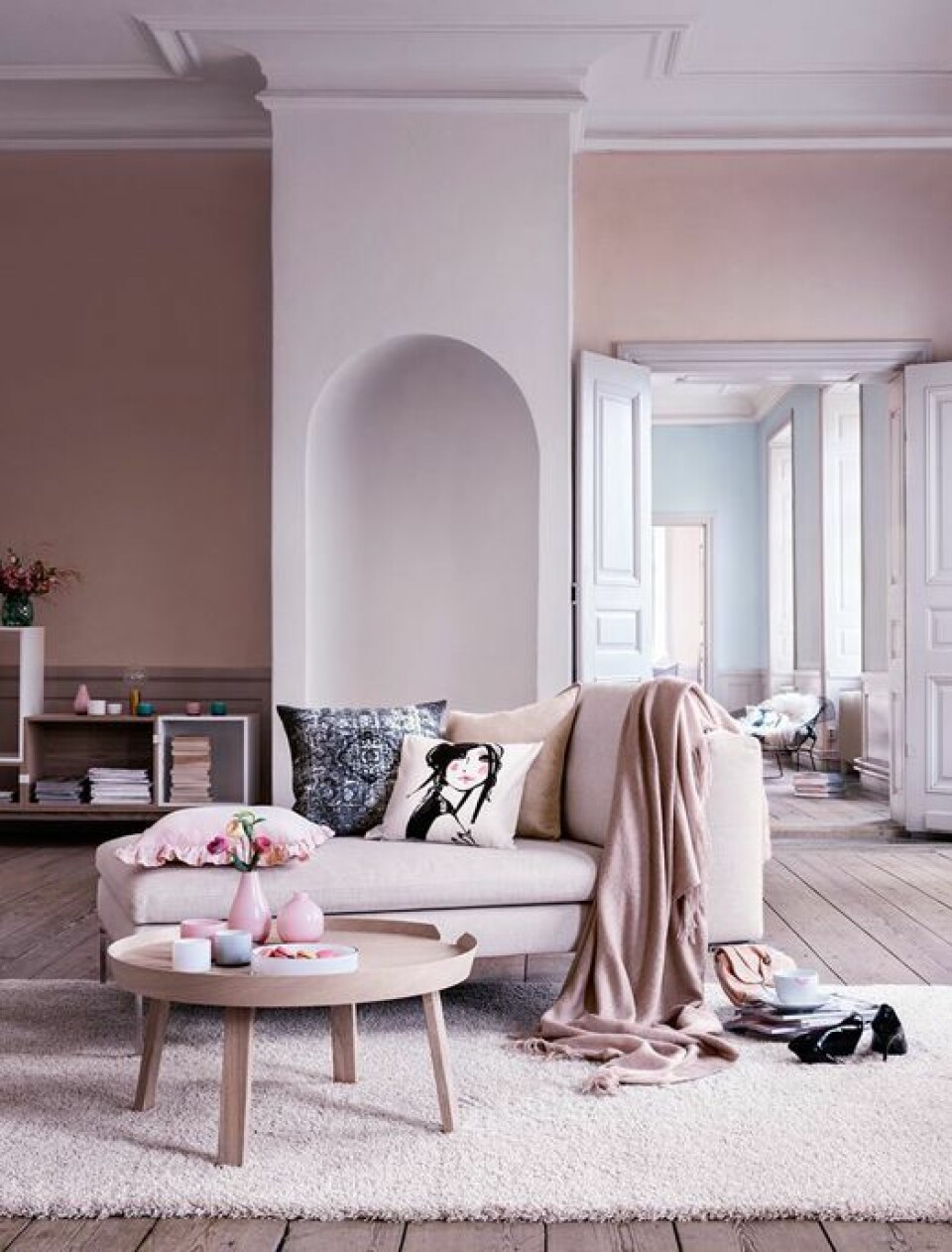 Om du inreder rätt med rosa kan den bli magisk, här är ett ypperligt exempel. Bildkälla