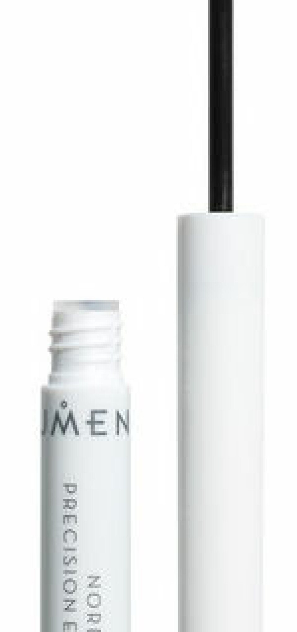 Jakten på den perfekta vingen – vi testar 13 eyeliners