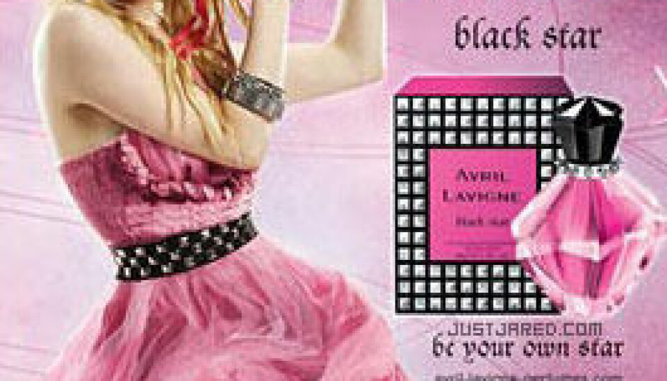 Avril Lavigne lanserar doften 'Black Star'