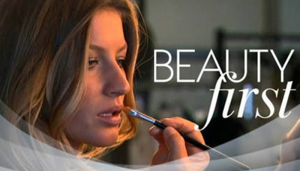 Vogue TV sänder programmet Beauty First. Vogue TV sänder programmet Beauty First.