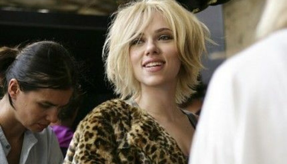 Scarlett Johansson efter en dags plåtning för Mango. Scarlett Johansson efter en dags plåtning för Mango.