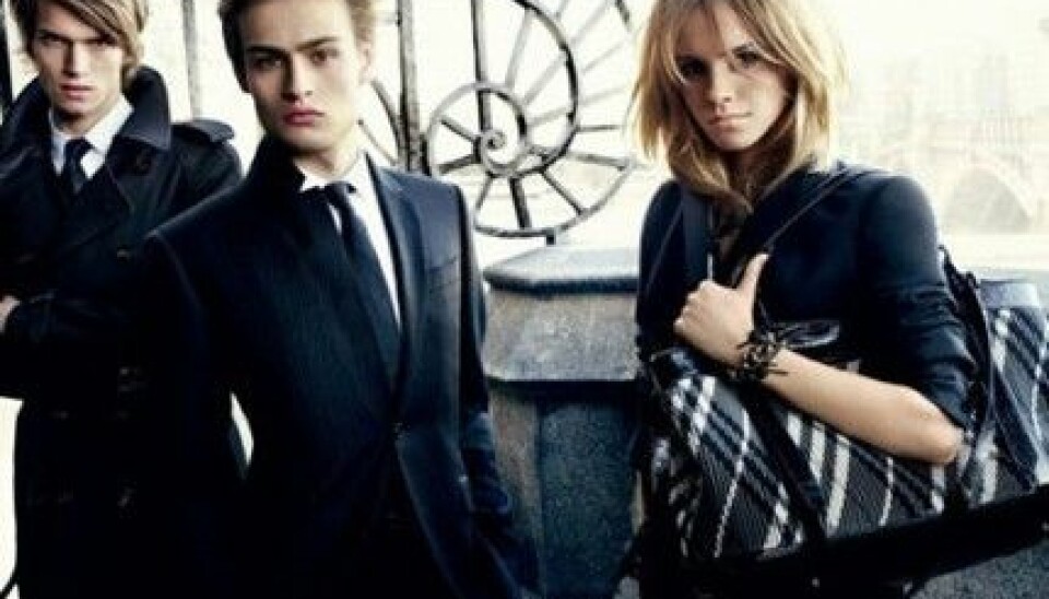 Emma Watson är snyggare än någonsin i kampanjen för Burberry. Emma Watson är snyggare än någonsin i kampanjen för Burberry.