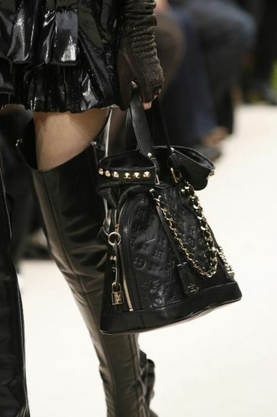 Svarta 'Tantväskan' 2.0