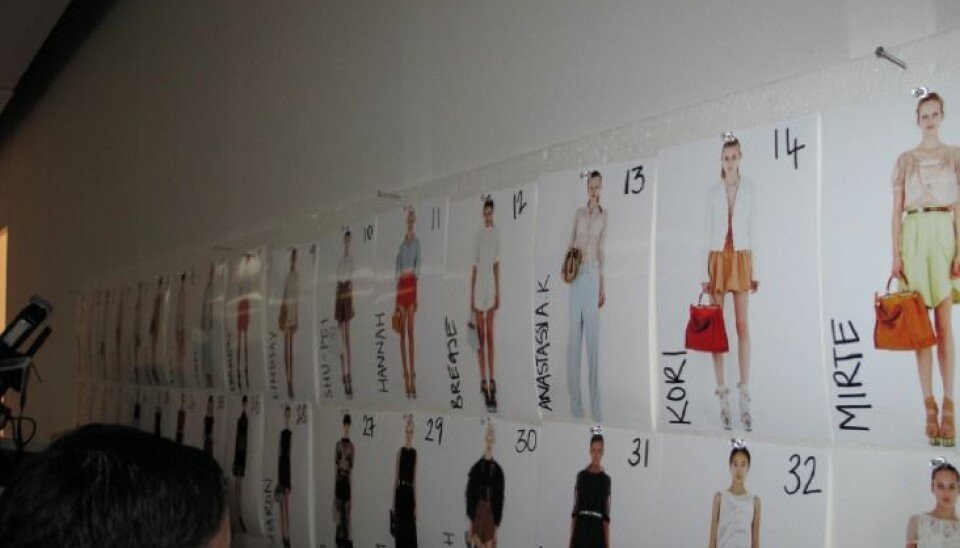 VIDEO: Fendi S/S 2010, final och backstage