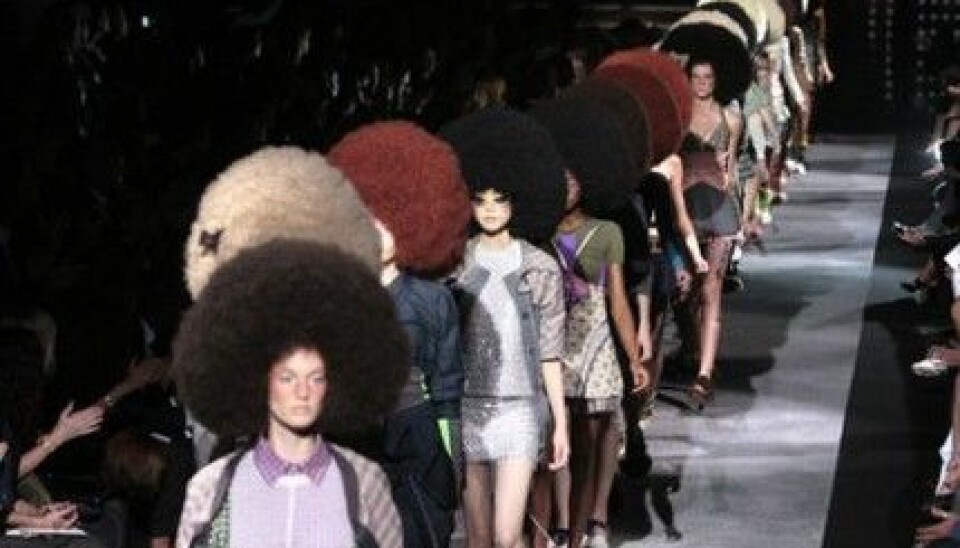 VIDEO: Louis Vuitton S/S 2010