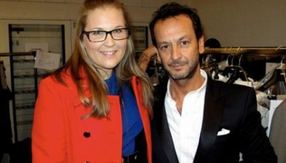 Hulda Andersson backstage med Paulo Gerani, designer Iceberg. Hulda Andersson backstage med Paulo Gerani, designer Iceberg.