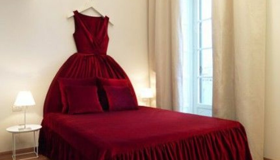 Fantastisk säng från ett av rummen i Maison Moschino. Fantastisk säng från ett av rummen i Maison Moschino.
