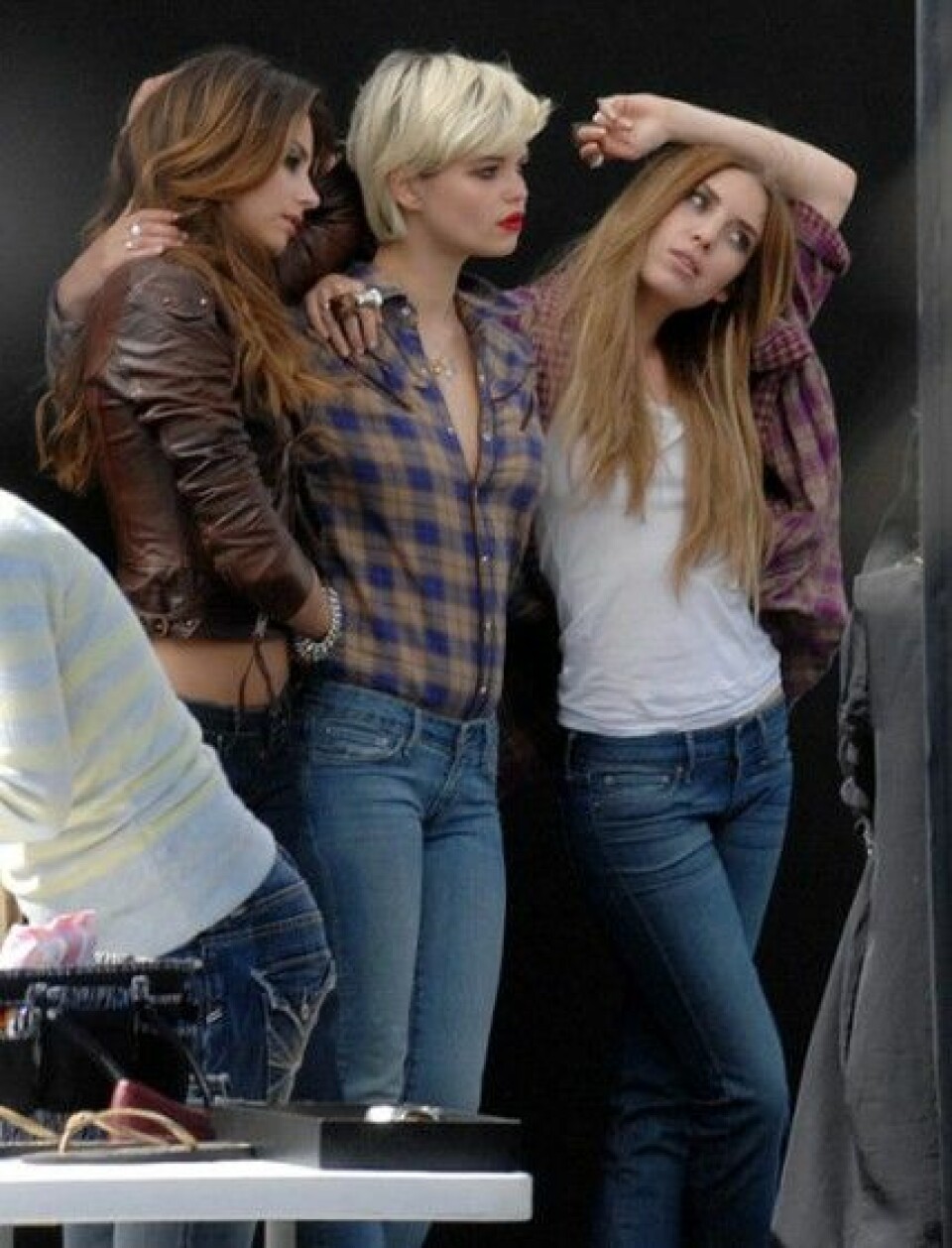 Miss Nine, Pixie Geldof och Lykke Li plåtas för Levi’s nya kampanj. Miss Nine, Pixie Geldof och Lykke Li plåtas för Levi’s nya kampanj.