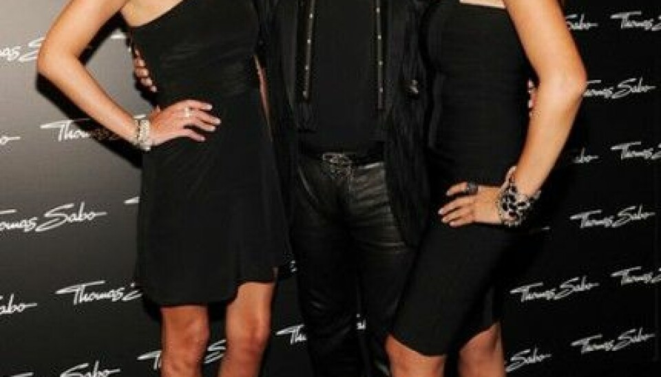 Nicky Hilton, Thomas Sabo och Luz-Enith Sabo på butiksöppning i Las Vegas. Nicky Hilton, Thomas Sabo och Luz-Enith Sabo på butiksöppning i Las Vegas.