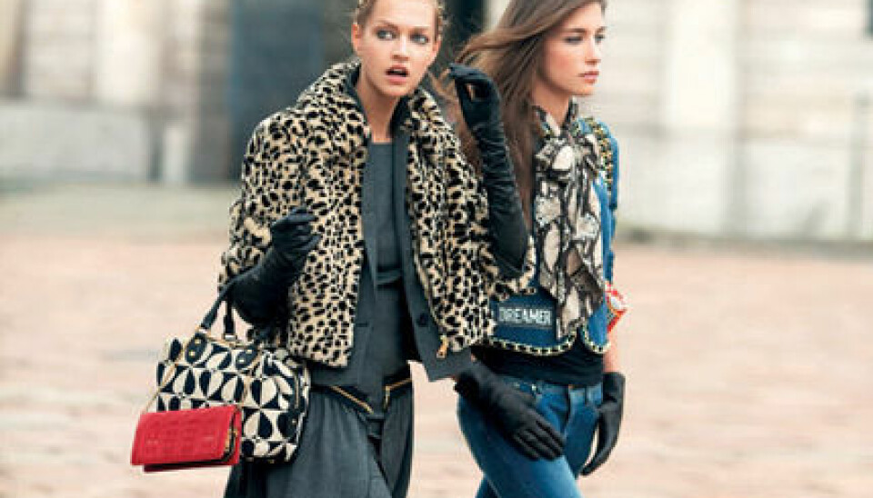 Garancé Dore har fotograferat höst- och vinterkampanjen för Love Moschino. Garancé Dore har fotograferat höst- och vinterkampanjen för Love Moschino.