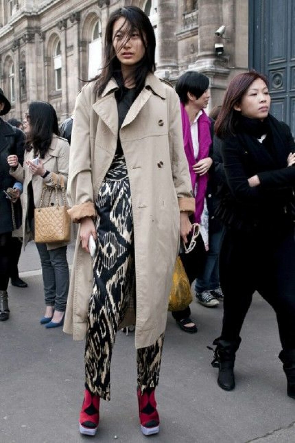 Paris Streetstyle AW/10, trenchcoat