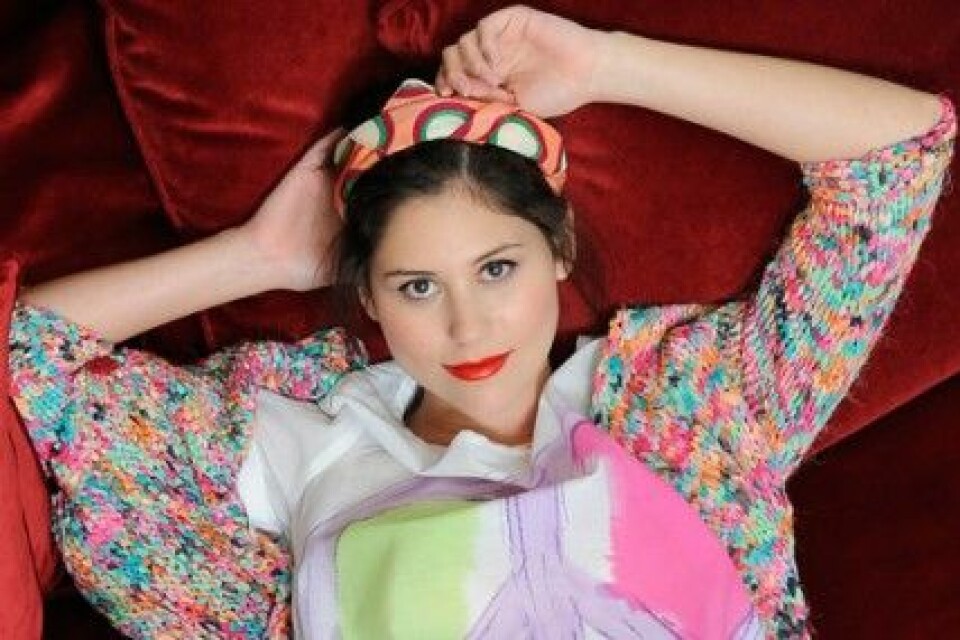 Eliza Doolittle för Moschino Cheap & Chic, S/S 2011. Eliza Doolittle för Moschino Cheap & Chic, S/S 2011.
