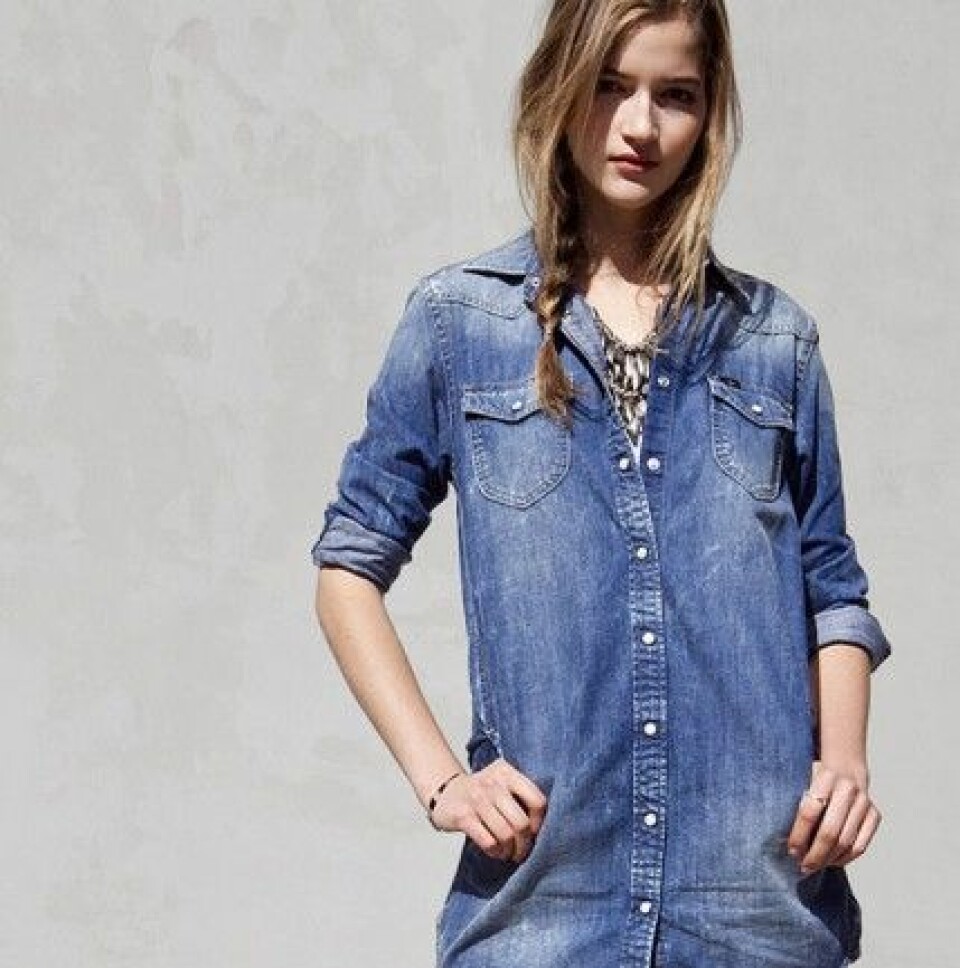Lee S/S 2011. Lee S/S 2011.