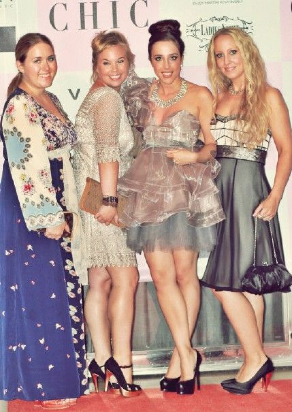 Csilla Vincefi Nee, Anna Ehlén, Sania Claus och Rose-Marie Söderlund. Csilla Vincefi Nee, Anna Ehlén, Sania Claus och Rose-Marie Söderlund.