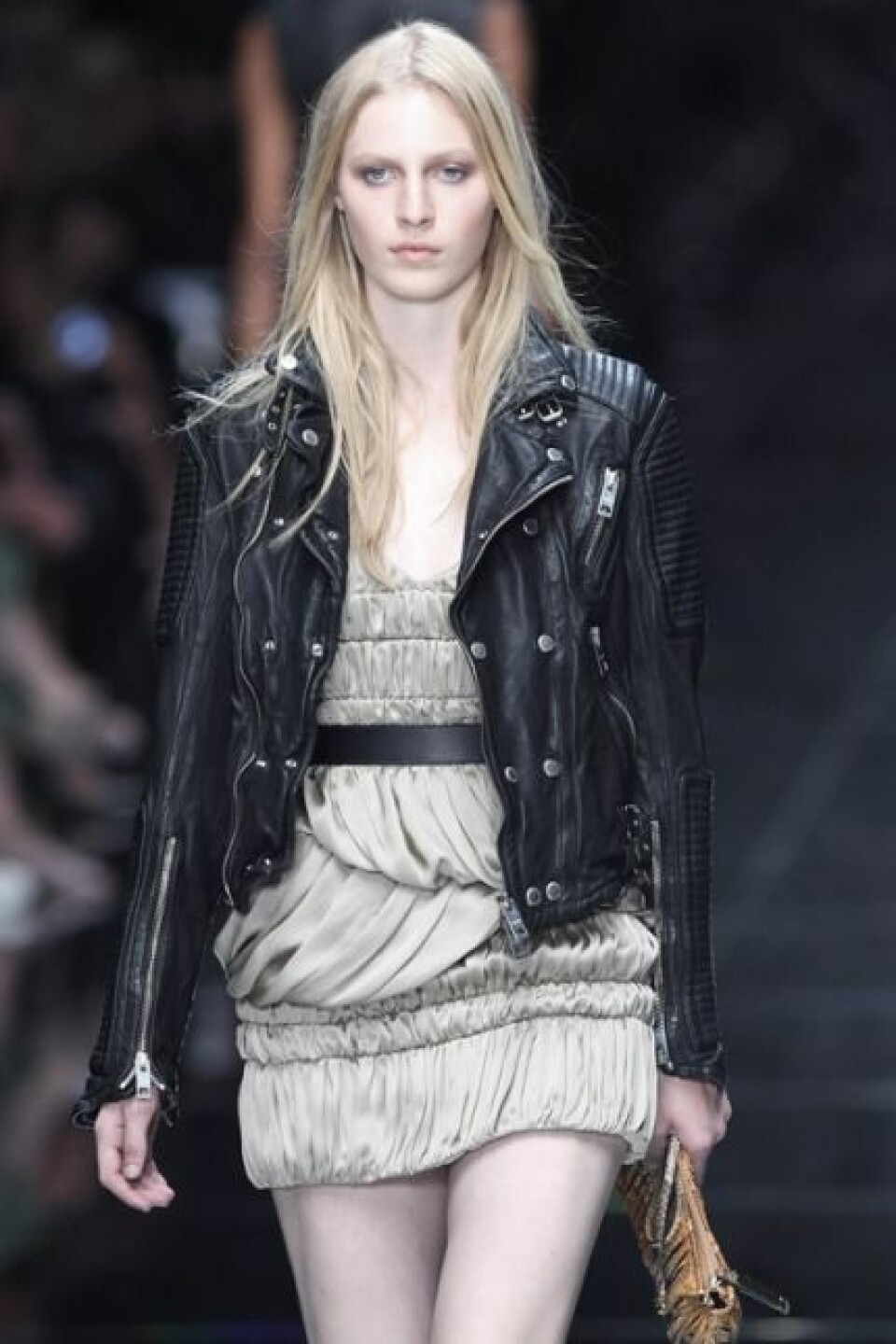 Burberry Prorsum, spring/summer 2011. Burberry Prorsum, spring/summer 2011.