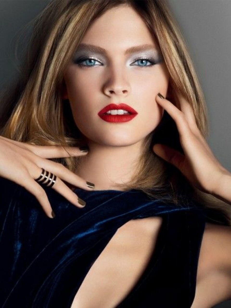 Estée Lauder fixar din nya höstlook och profilbild
