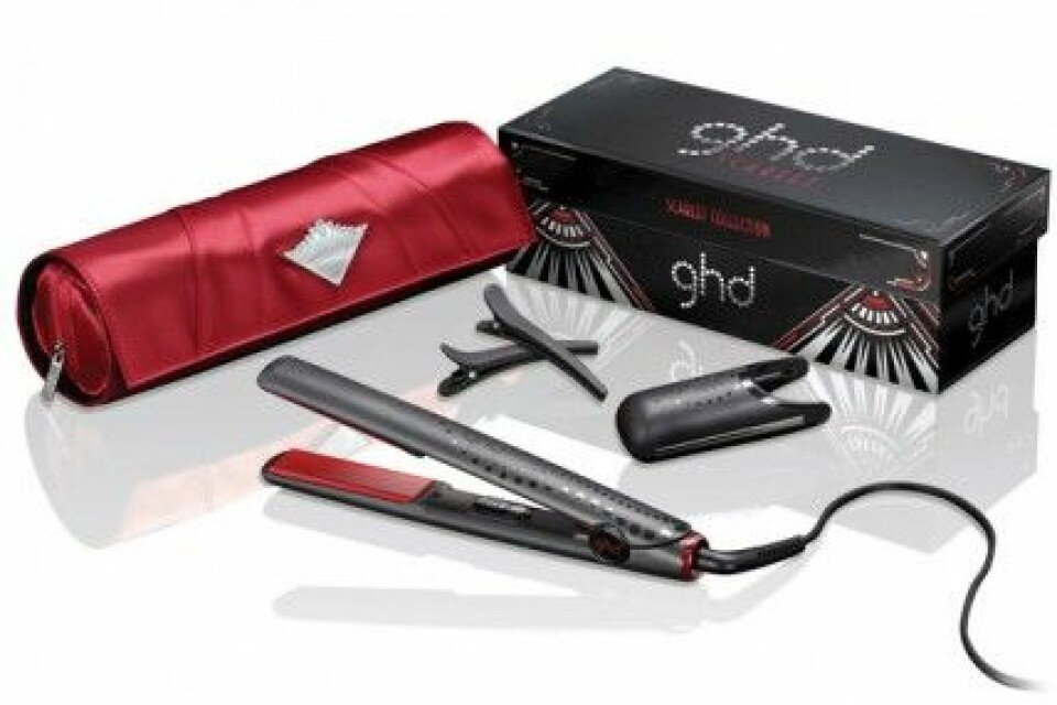 ghd Scarlet Collection, 1 999 kr. ghd Scarlet Collection, 1 999 kr.