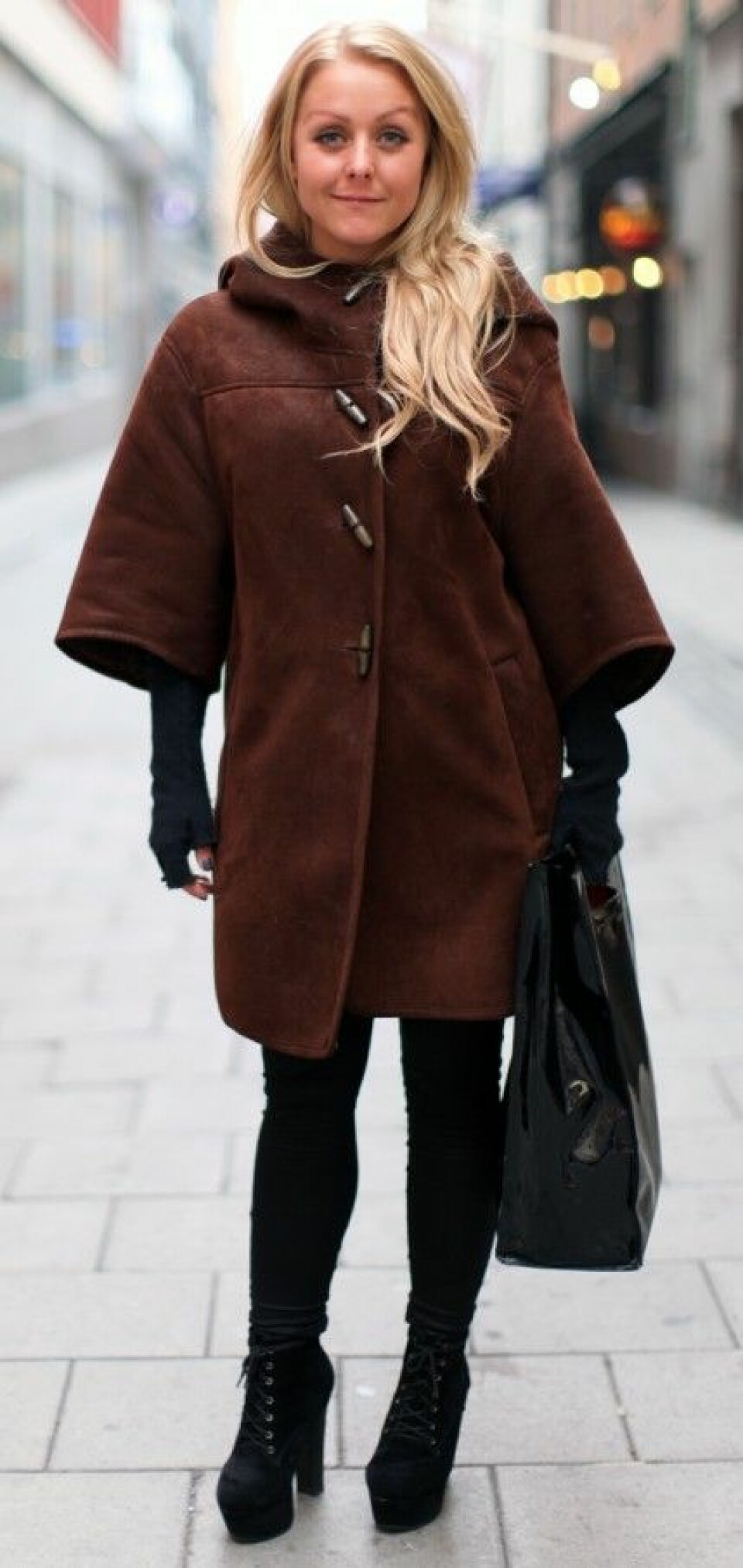 Sara Lönnström. Sara Lönnström.