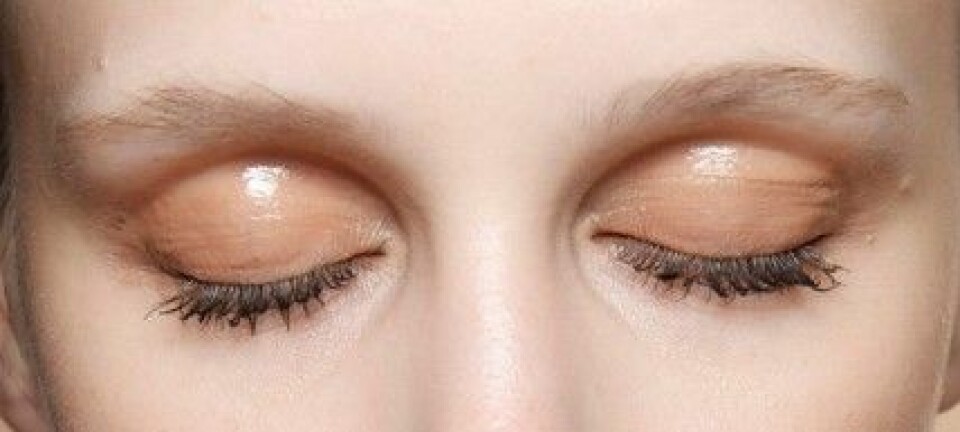 Blanka ögonlock hos Jonathan Saunders A/W 2011-2012. Blanka ögonlock hos Jonathan Saunders A/W 2011-2012.