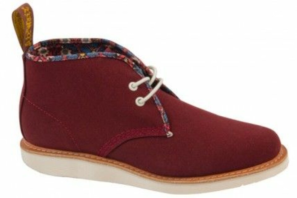 Dr. Martens och Liberty London låter fötterna blomma