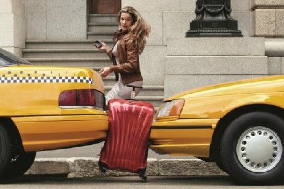 Tips! Ett lätt och tåligt bagage kan vara bra att investera i. Foto: Samsonite Tips! Ett lätt och tåligt bagage kan vara bra att investera i. Foto: Samsonite