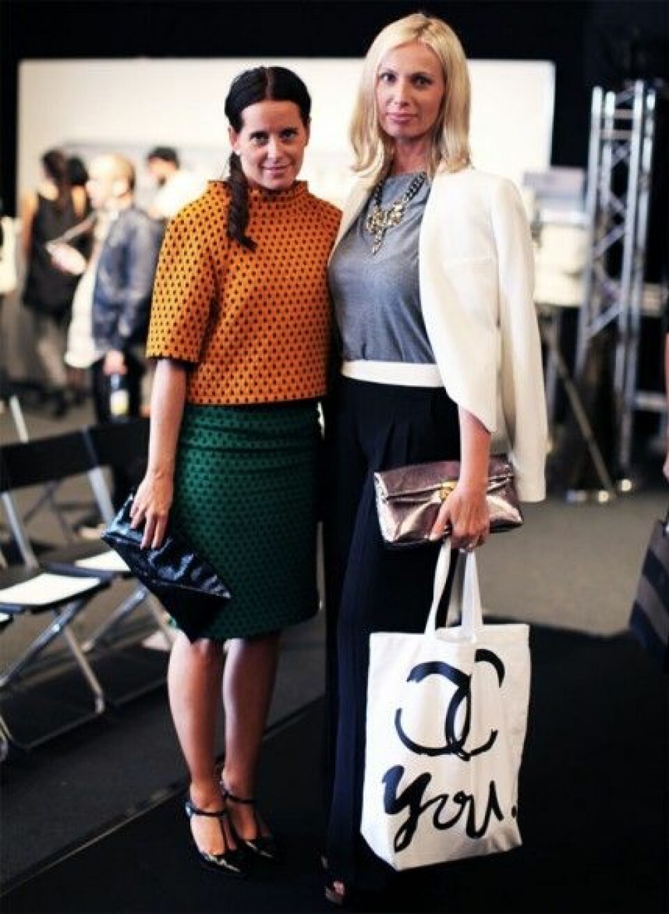 Josefin Andersson och Charlotta Flinkenberg på Jennifer Blom, S/S 2012. Josefin Andersson och Charlotta Flinkenberg på Jennifer Blom, S/S 2012.